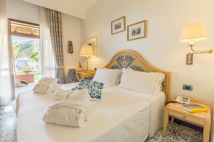 Imagen de la habitación del Hotel Eros, Vulcano. Foto 3