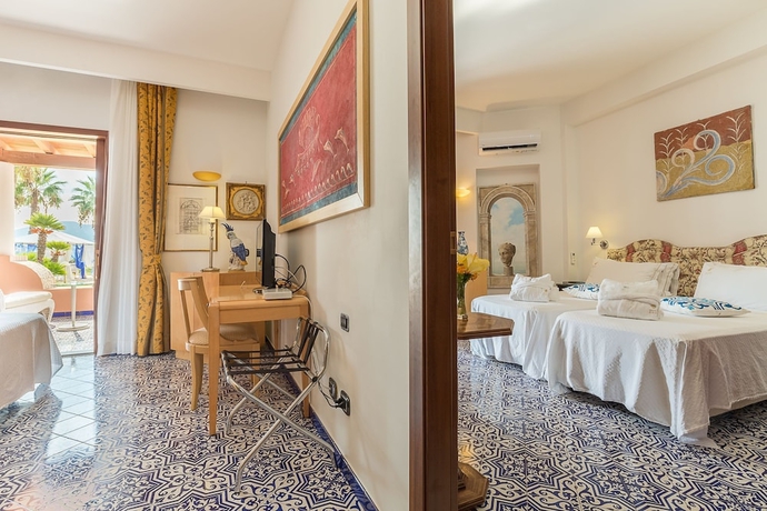 Imagen de la habitación del Hotel Eros, Vulcano. Foto 15