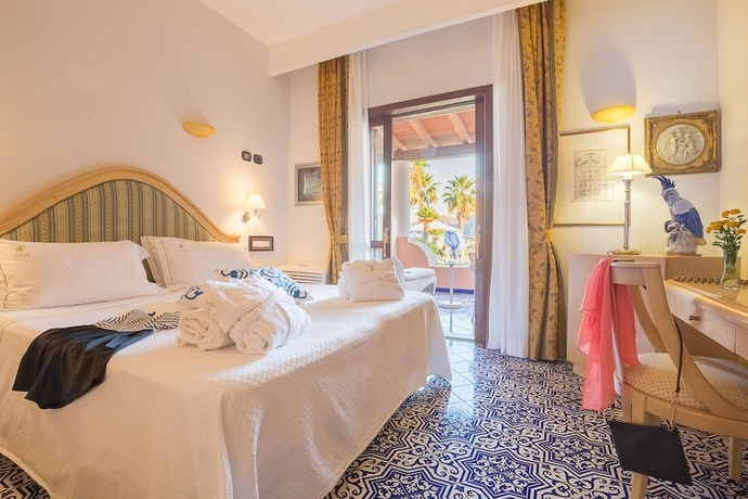 Imagen de la habitación del Hotel Eros, Vulcano. Foto 16