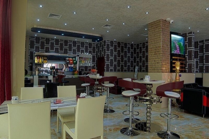 Imagen del bar/restaurante del Hotel Errafie. Foto 7