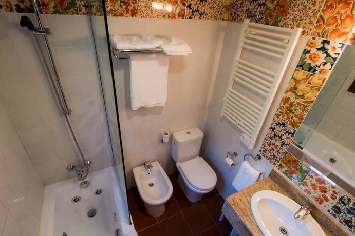 Imagen de la habitación del Hotel Erreka Alde. Foto 7