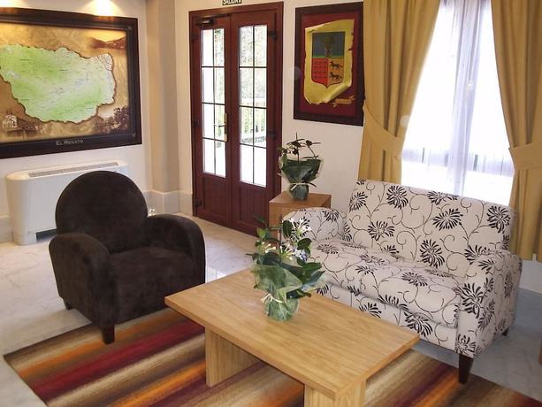 Imagen de los interiores del Hotel Erreka Alde. Foto 8