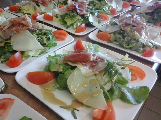 Imagen del bar/restaurante del Hotel Erromardie Plage by Odalys. Foto 3