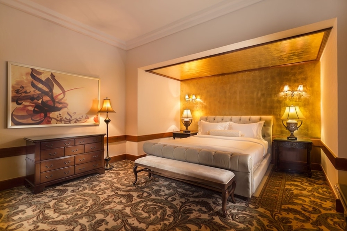 Imagen de la habitación del Hotel Erth Abu Dhabi. Foto 11