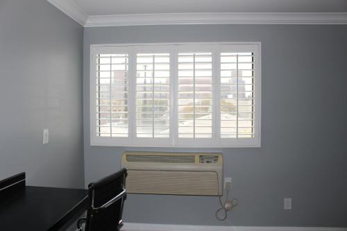 Imagen de la habitación del Hotel Erth Inn By Aga Los Angeles. Foto 9