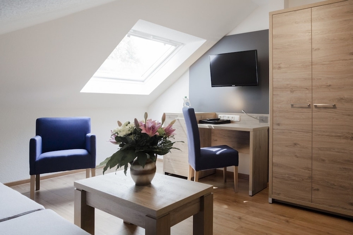 Imagen de la habitación del Hotel Ertl. Foto 12