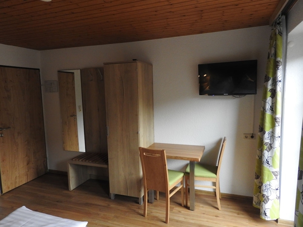 Imagen de la habitación del Hotel Ertlschweigerhaus. Foto 15