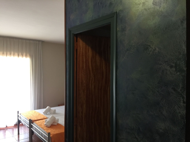 Imagen de la habitación del Hotel Erts Boutique. Foto 11