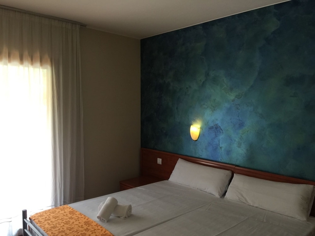 Imagen de la habitación del Hotel Erts Boutique. Foto 12