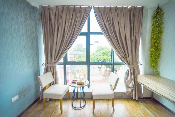 Imagen de la habitación del Hotel Erus Suites. Foto 12