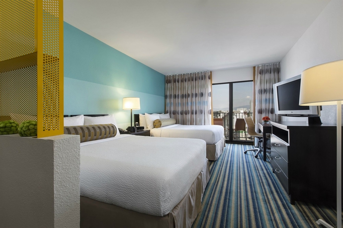 Imagen de la habitación del Hotel Erwin. Foto 8