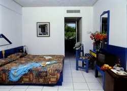 Imagen de la habitación del Hotel Erytha Resort. Foto 2