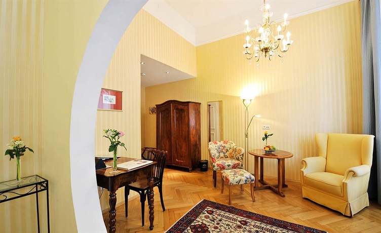 Imagen de la habitación del Hotel Erzherzog Johann Palais. Foto 8