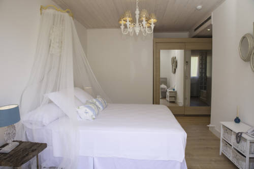 Imagen de la habitación del Hotel Es Cel De Begur. Foto 9