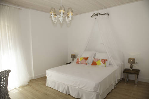 Imagen de la habitación del Hotel Es Cel De Begur. Foto 10