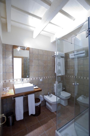 Imagen general del Hotel Es Mercadal. Foto 7