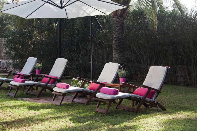 Imagen general del Hotel Es Revellar Art Resort - Adults Only. Foto 2