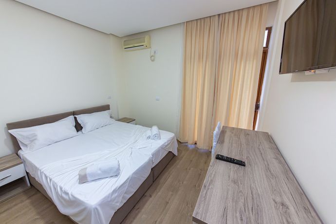 Imagen de la habitación del Hotel Esal. Foto 8