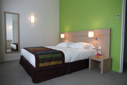 Imagen de la habitación del Hotel Esatitude. Foto 11