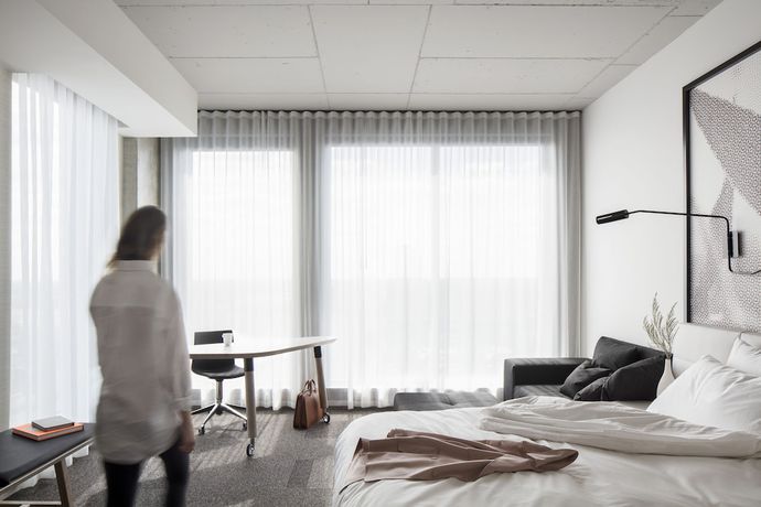 Imagen de la habitación del Hotel Escad Quartier Dix30. Foto 3