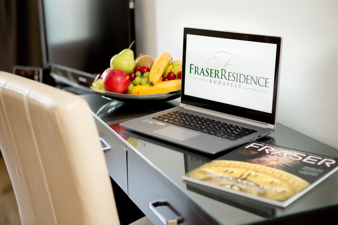 Imagen de la habitación del Hotel Escala Hotel and Suites. Foto 12