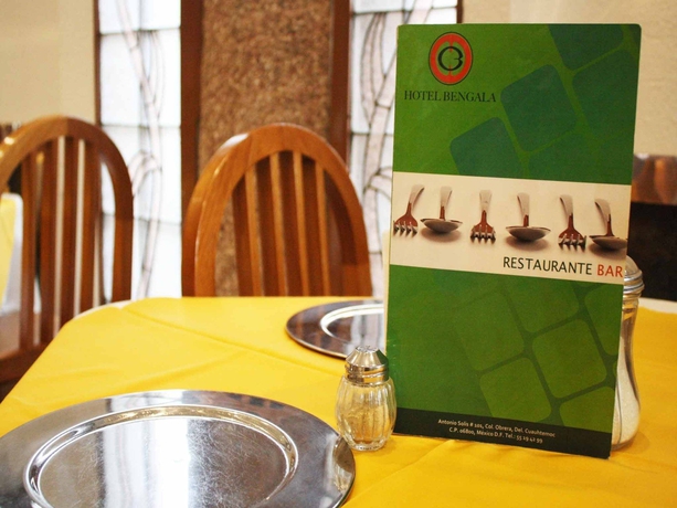 Imagen del bar/restaurante del Hotel Escala Siglo XXI. Foto 7