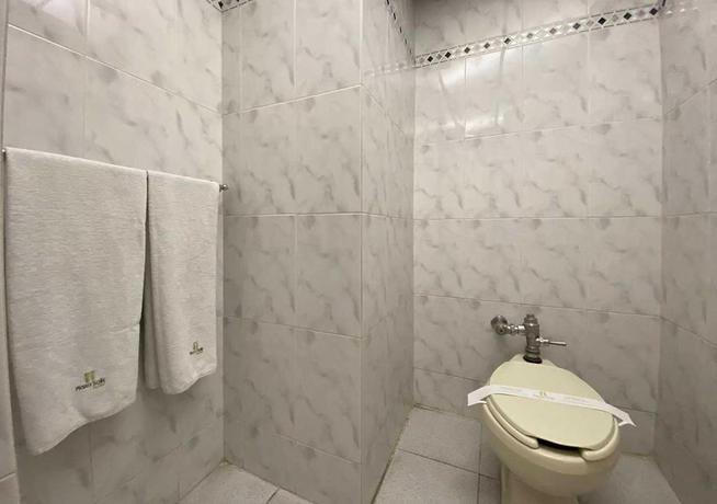 Imagen de la habitación del Hotel Escala Siglo XXI. Foto 13