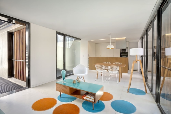 Imagen de la habitación del Hotel Escala83 Apartamentos. Foto 3