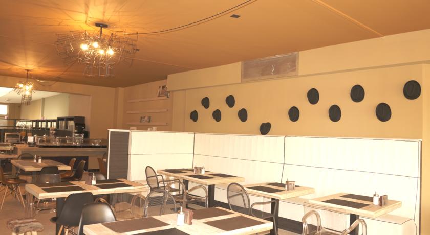 Imagen general del Hotel Escale. Foto 5