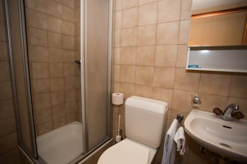 Imagen de la habitación del Hotel Escale, Givisiez. Foto 12