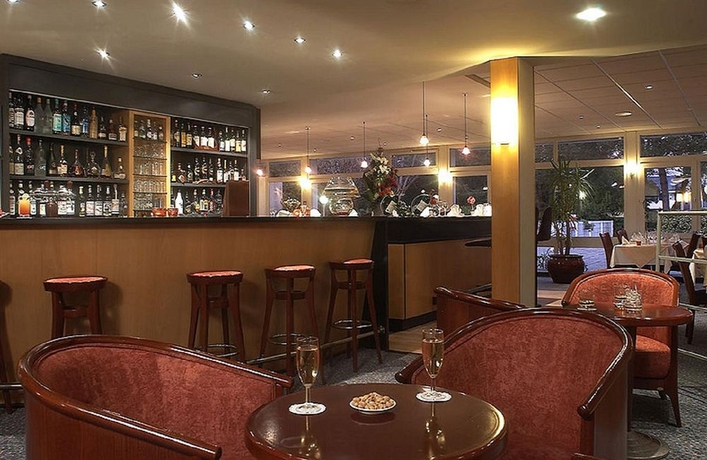 Imagen del bar/restaurante del Hotel Escale Oceania Brest. Foto 8