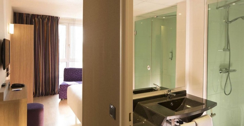 Imagen de la habitación del Hotel Escale Oceania Orleans. Foto 11