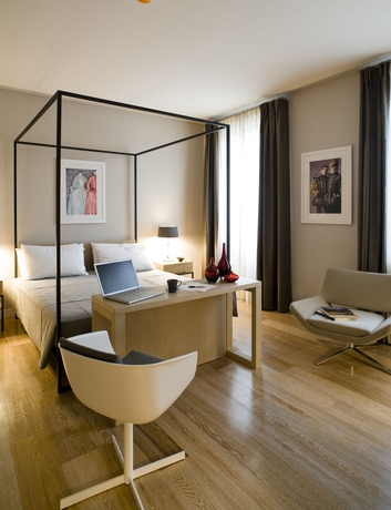 Imagen de la habitación del Hotel Escalus Luxury Suites Verona. Foto 8