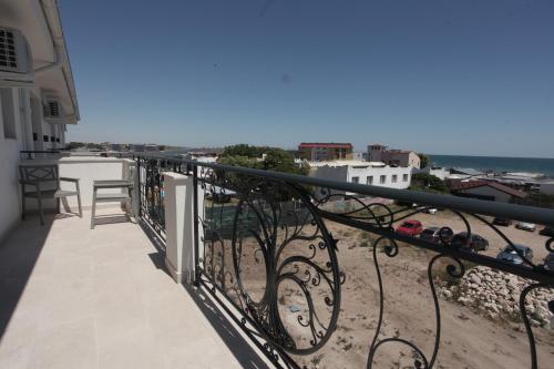 Imagen general del Hotel Escape Vama Veche. Foto 15