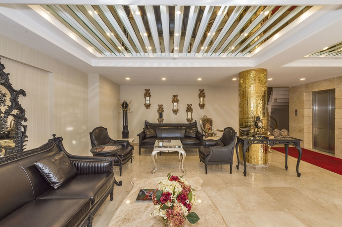 Imagen de los interiores del Hotel Escardin. Foto 14