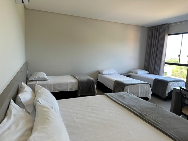 Imagen de la habitación del Hotel Escarpas Resort. Foto 3
