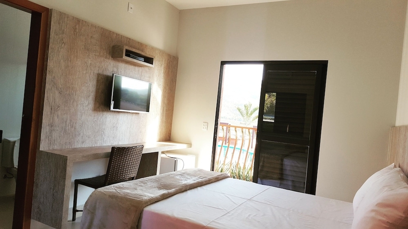 Imagen de la habitación del Hotel Escarpas Resort. Foto 13