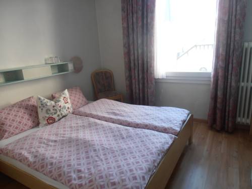 Imagen de la habitación del Hotel Escher. Foto 2
