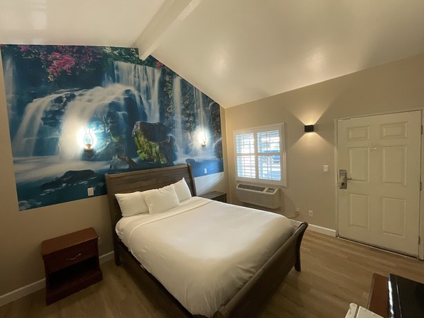 Imagen de la habitación del Hotel Escondido Inn. Foto 7
