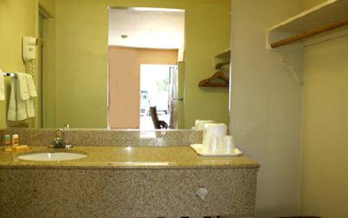 Imagen de la habitación del Hotel Escondido Lodge. Foto 14