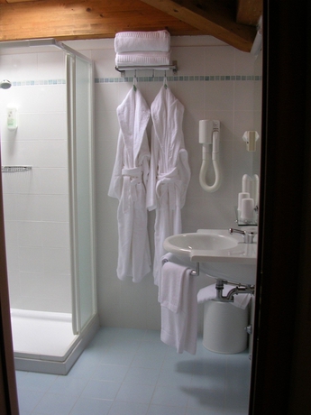 Imagen de la habitación del Hotel Escorial, Cervia. Foto 10