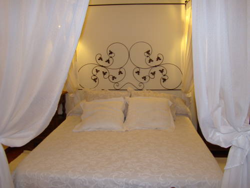 Imagen de la habitación del Hotel Escua. Foto 10