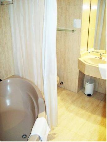 Imagen general del Hotel Escuela Madrid. Foto 3