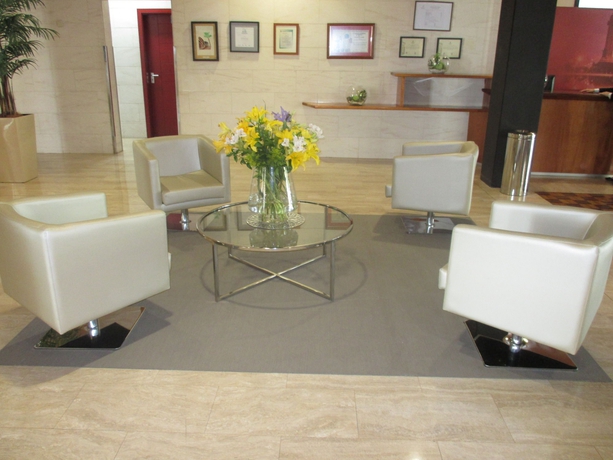 Imagen de los interiores del Hotel Escuela Santa Cruz. Foto 12