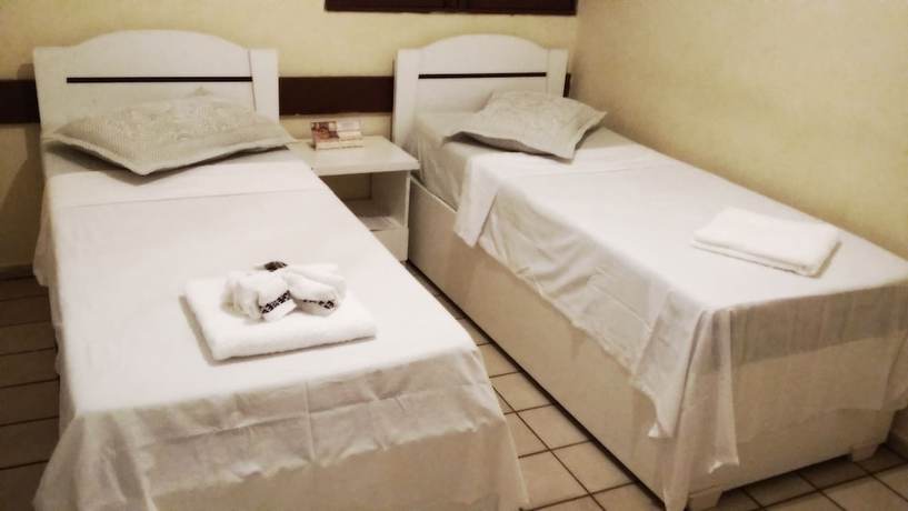 Imagen de la habitación del Hotel Escuna Praia. Foto 7