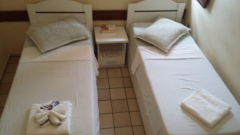 Imagen de la habitación del Hotel Escuna Praia. Foto 14