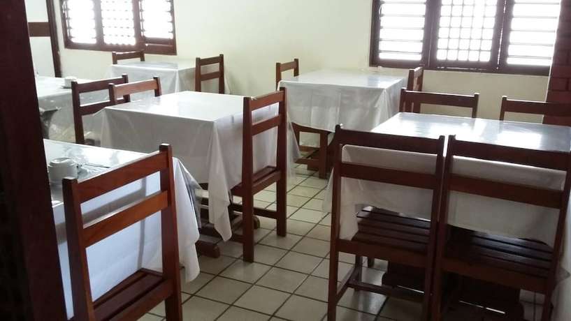 Imagen del bar/restaurante del Hotel Escuna Praia. Foto 3