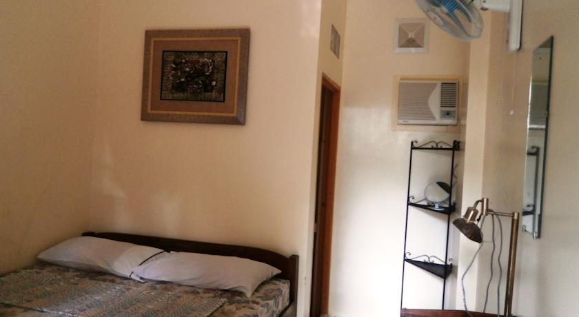 Imagen general del Hotel Escurel Inn. Foto 8
