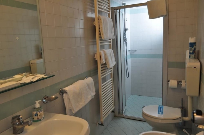 Imagen de la habitación del Hotel Esedra. Foto 10