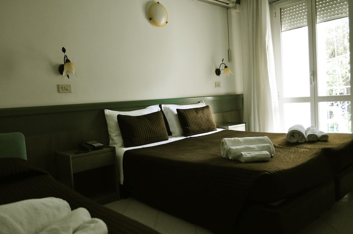 Imagen de la habitación del Hotel Esedra, Rimini. Foto 7